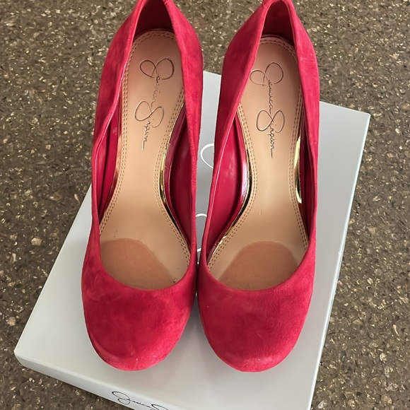 Jessica Simpson Red Suede Platform Heels 9 - Picture 5 of 8